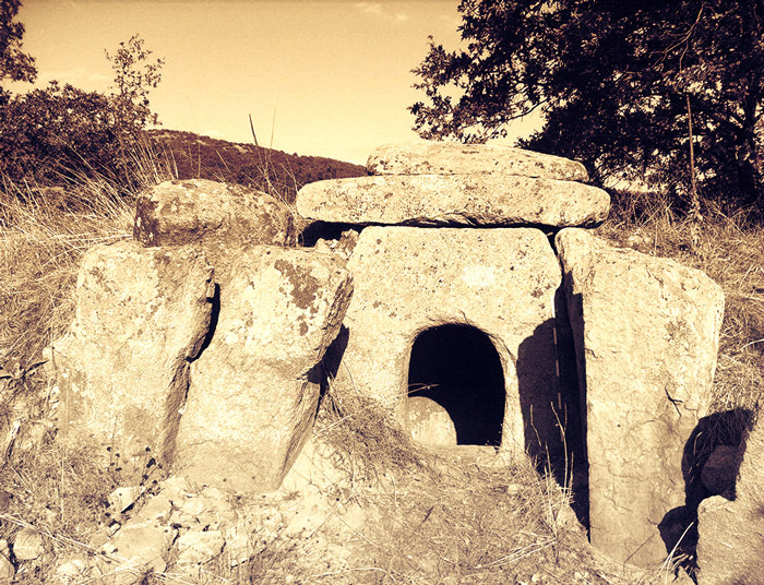 Tzar's-Dolmen